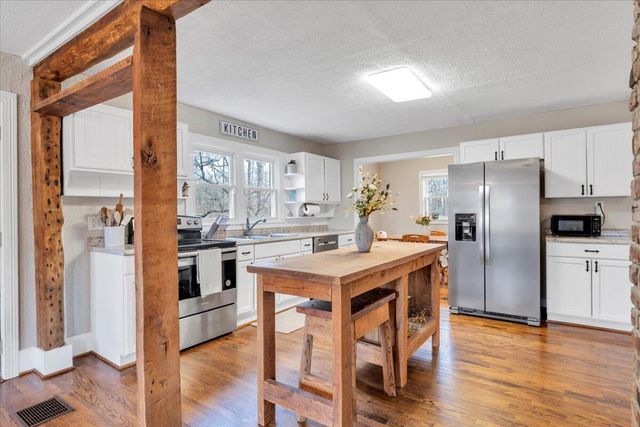 5195 Franklin ST, Rocky Mount, VA 24151