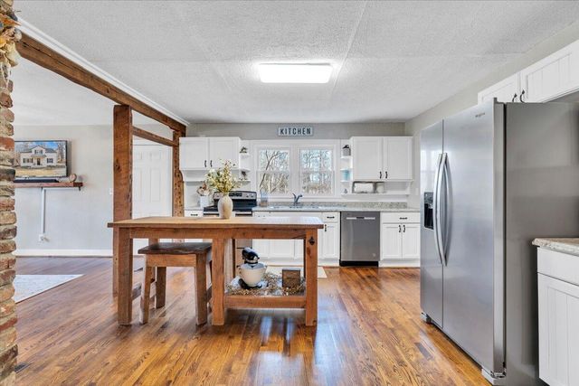 5195 Franklin ST, Rocky Mount, VA 24151