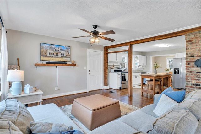 5195 Franklin ST, Rocky Mount, VA 24151