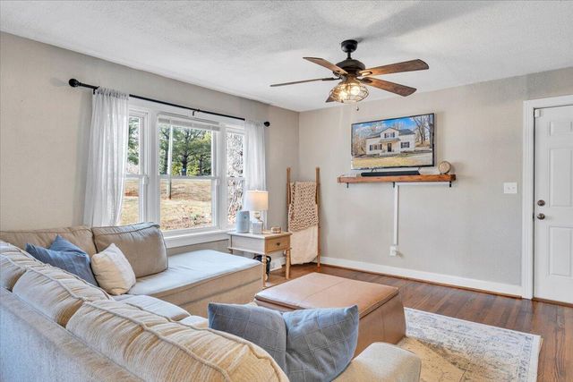 5195 Franklin ST, Rocky Mount, VA 24151