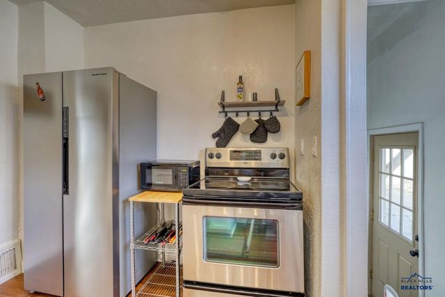 720 ST ANDREW, Rapid City, SD 57701