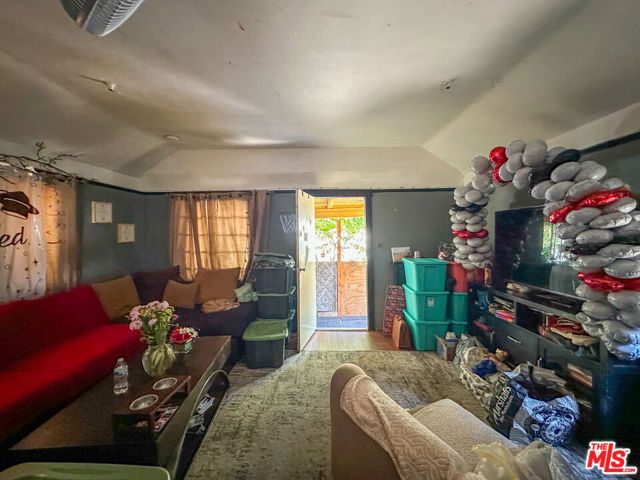 534 Concordia Court, Pasadena, CA 91105