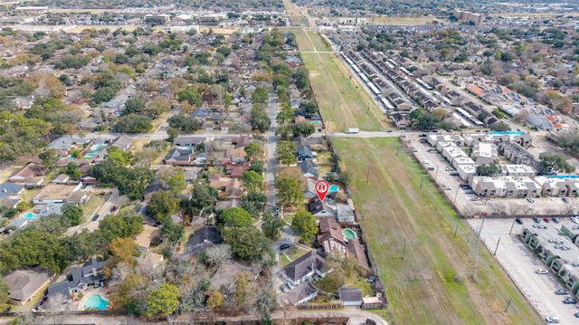 7919 Twin Hills Drive, Houston, TX 77071