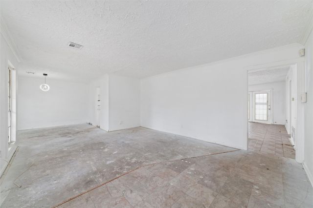 7919 Twin Hills Drive, Houston, TX 77071