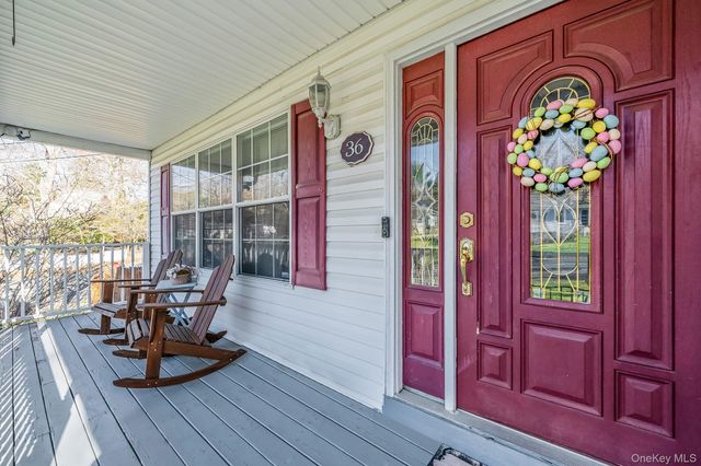 36 Aloma Road, Rocky Point, NY 11778