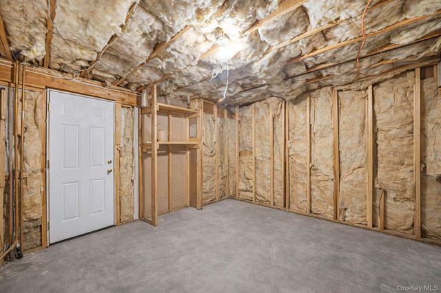 36 Aloma Road, Rocky Point, NY 11778