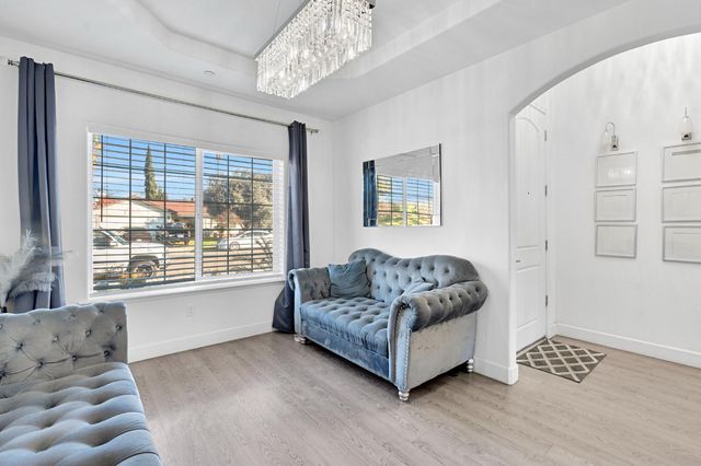 1228 Monterey Avenue, Madera, CA 93637