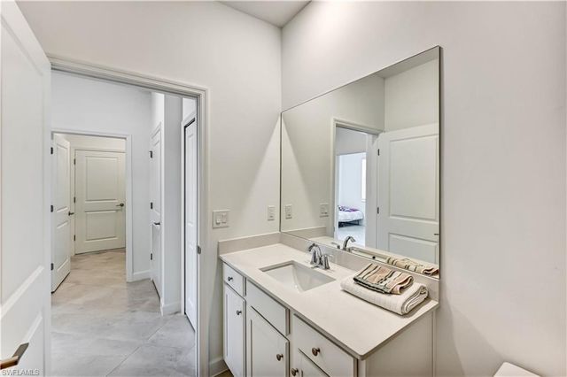 20545 Hazelnut CT S, Lehigh Acres, FL 33936