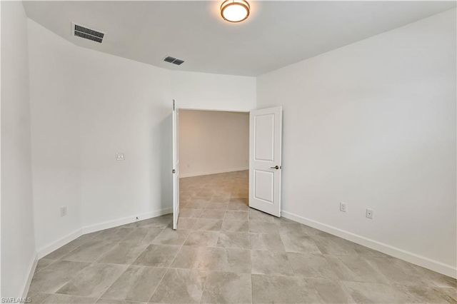 20545 Hazelnut CT S, Lehigh Acres, FL 33936