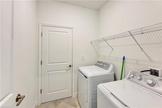 20545 Hazelnut CT S, Lehigh Acres, FL 33936