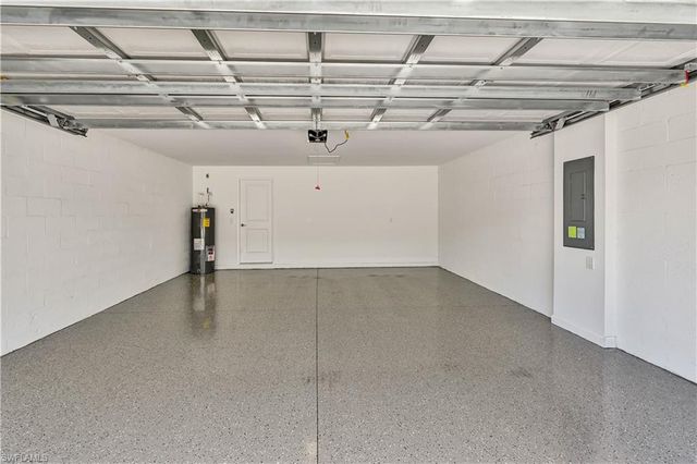 20545 Hazelnut CT S, Lehigh Acres, FL 33936