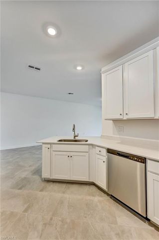 20545 Hazelnut CT S, Lehigh Acres, FL 33936