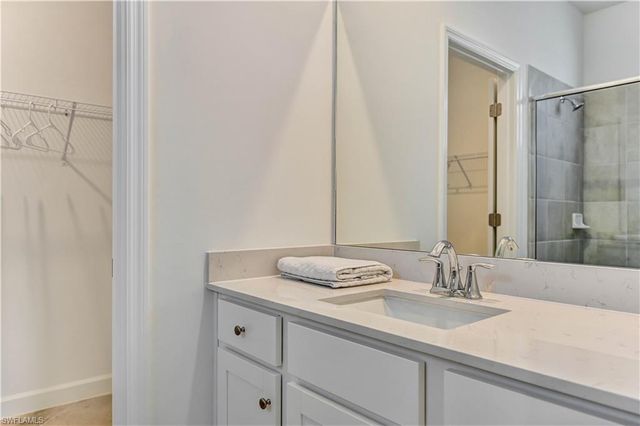 20545 Hazelnut CT S, Lehigh Acres, FL 33936