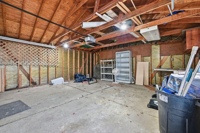 2194 Leblanc Street, Lincoln Park, MI 48146