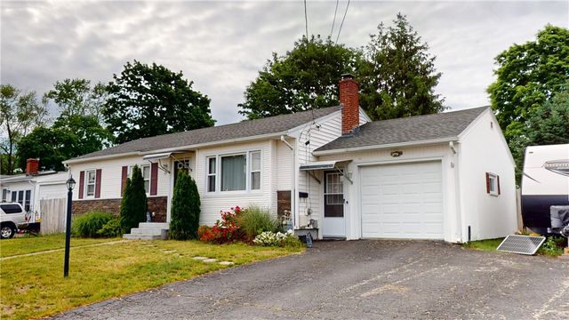 27 amherst Road, Warwick, RI 02889