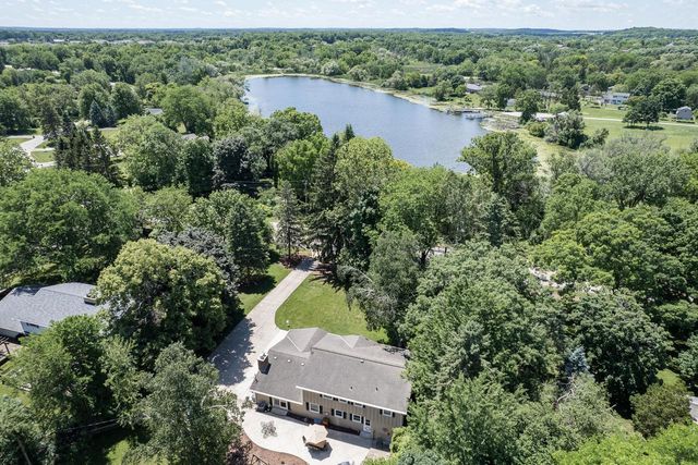 5600 S Kurtz ROAD, Hales Corners, WI 53130