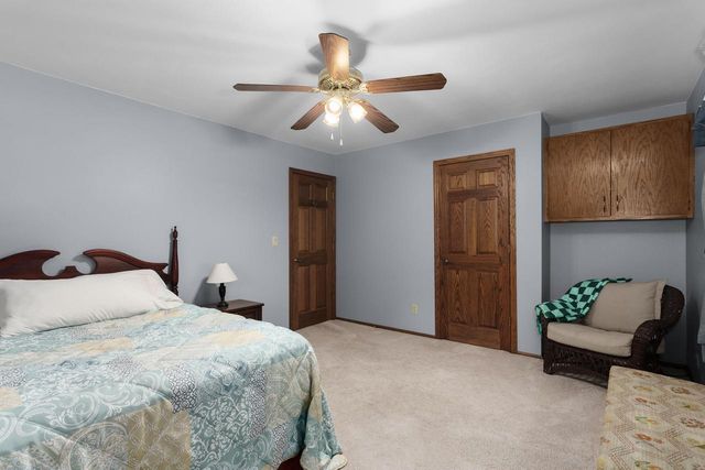5600 S Kurtz ROAD, Hales Corners, WI 53130