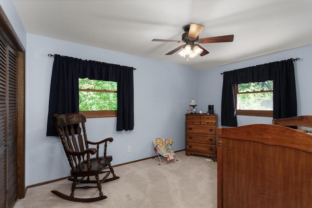5600 S Kurtz ROAD, Hales Corners, WI 53130