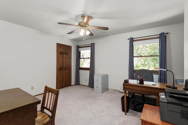 5600 S Kurtz ROAD, Hales Corners, WI 53130