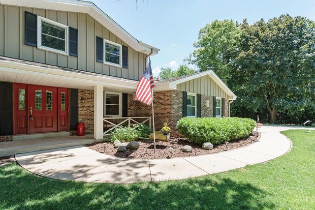 5600 S Kurtz ROAD, Hales Corners, WI 53130