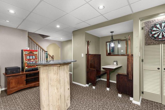 5600 S Kurtz ROAD, Hales Corners, WI 53130