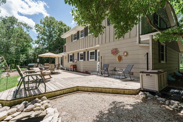 5600 S Kurtz ROAD, Hales Corners, WI 53130