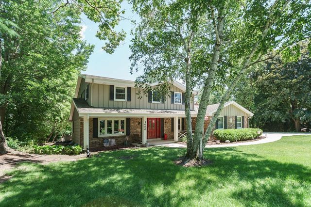 5600 S Kurtz ROAD, Hales Corners, WI 53130