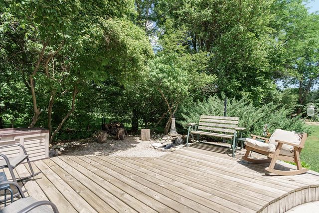 5600 S Kurtz ROAD, Hales Corners, WI 53130