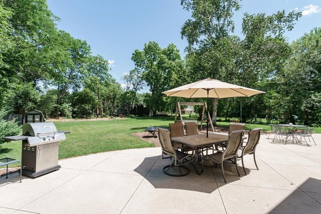 5600 S Kurtz ROAD, Hales Corners, WI 53130