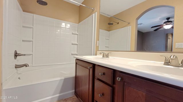 2515 N 148TH Drive, Goodyear, AZ 85395