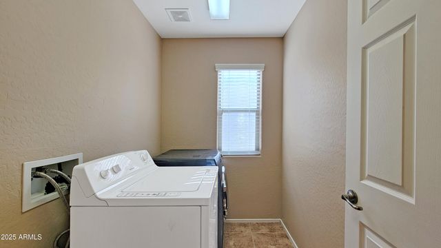 2515 N 148TH Drive, Goodyear, AZ 85395