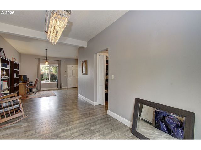 12803 Ne 49TH Way, Vancouver, WA 98682