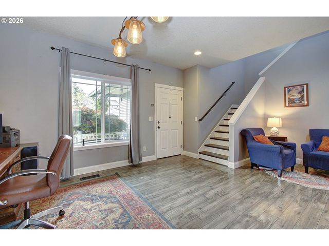 12803 Ne 49TH Way, Vancouver, WA 98682