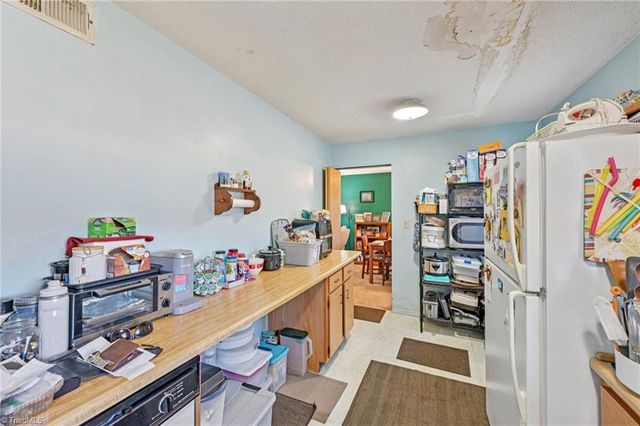 2303 Clacie Lane, Liberty, NC 27298