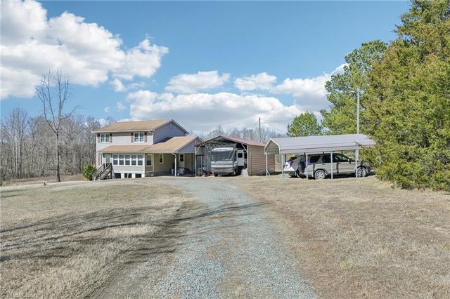 2303 Clacie Lane, Liberty, NC 27298