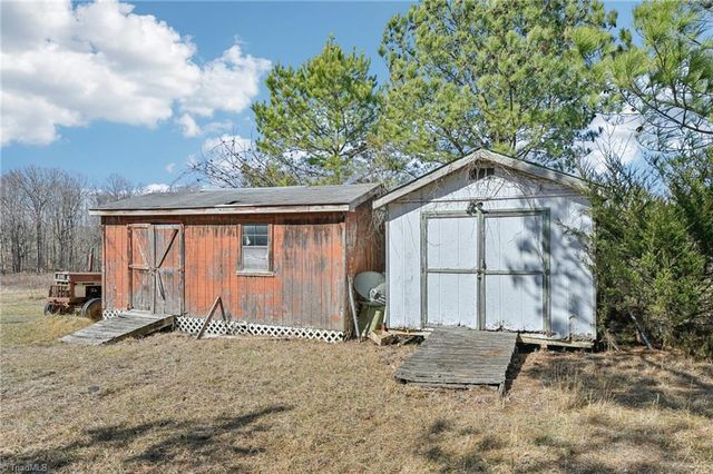 2303 Clacie Lane, Liberty, NC 27298