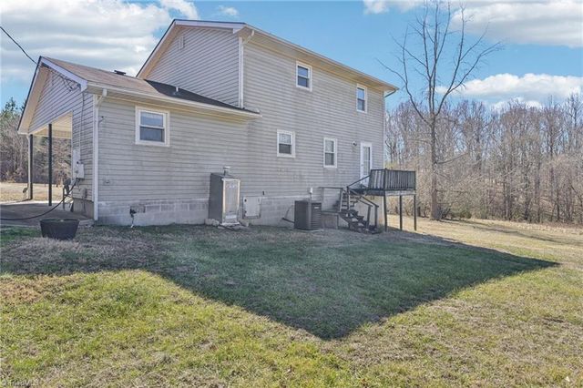 2303 Clacie Lane, Liberty, NC 27298