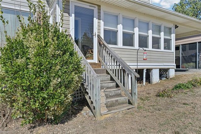 2303 Clacie Lane, Liberty, NC 27298