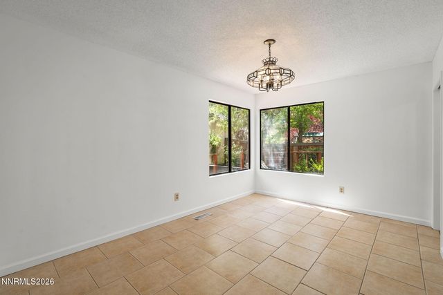 430 W Riverview Circle, Reno, NV 89509