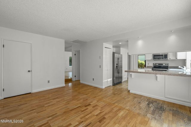 430 W Riverview Circle, Reno, NV 89509