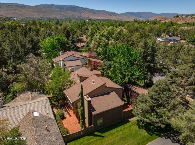 430 W Riverview Circle, Reno, NV 89509