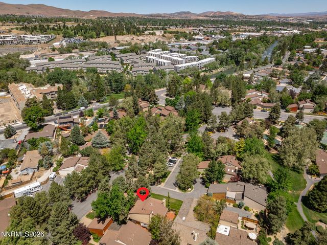 430 W Riverview Circle, Reno, NV 89509