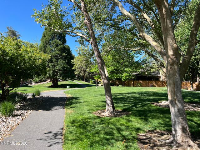 430 W Riverview Circle, Reno, NV 89509