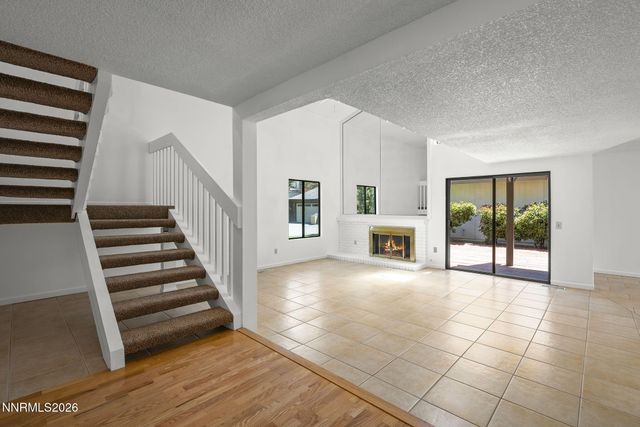 430 W Riverview Circle, Reno, NV 89509