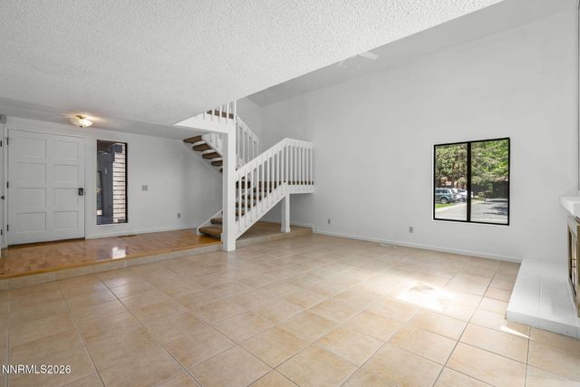 430 W Riverview Circle, Reno, NV 89509
