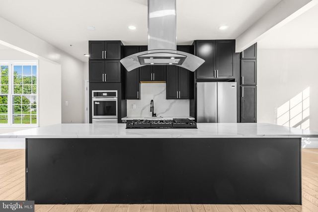 3377 KILBURN CT, White Plains, MD 20695
