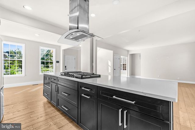 3377 KILBURN CT, White Plains, MD 20695