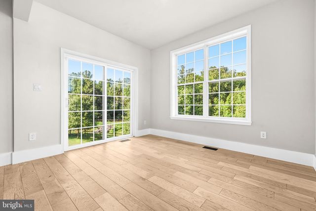 3377 KILBURN CT, White Plains, MD 20695