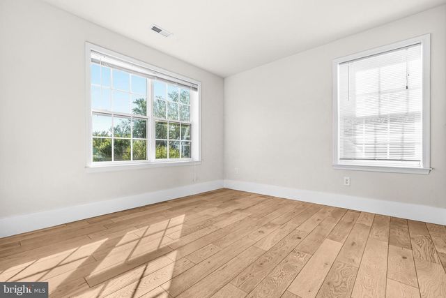 3377 KILBURN CT, White Plains, MD 20695