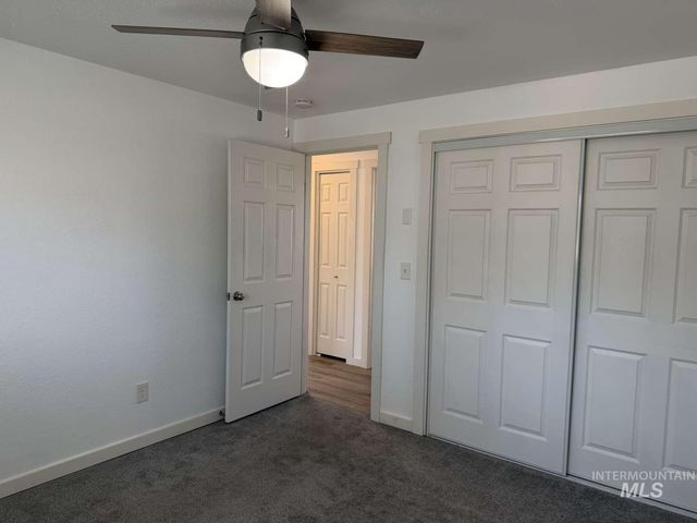 211 Jasper Ave, Middleton, ID 83644